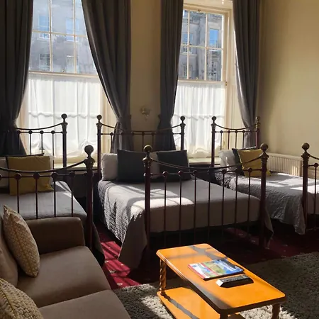 Atlas 2* 에든버러