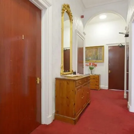 Sakura Hotel Edinburgh