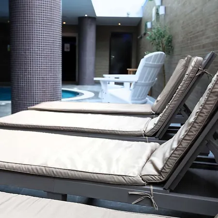 Novotel Park Отель