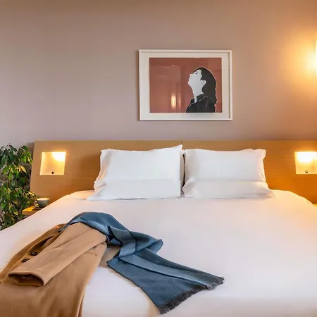 Novotel Park Отель 4*