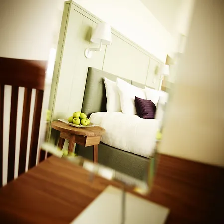 Old Town Chambers, Autograph Collection