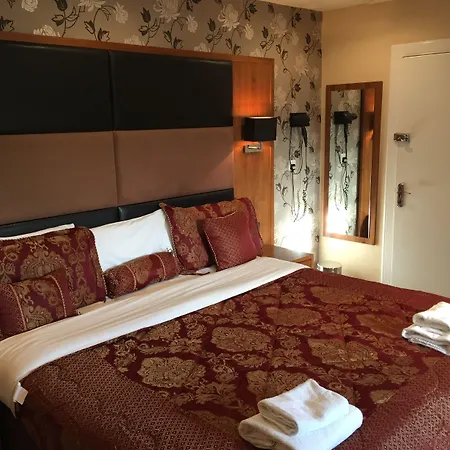 Culane House - 4*