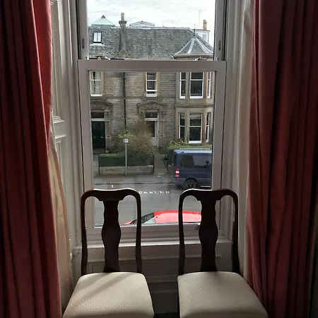 Dorstan House 3* Edinburgh