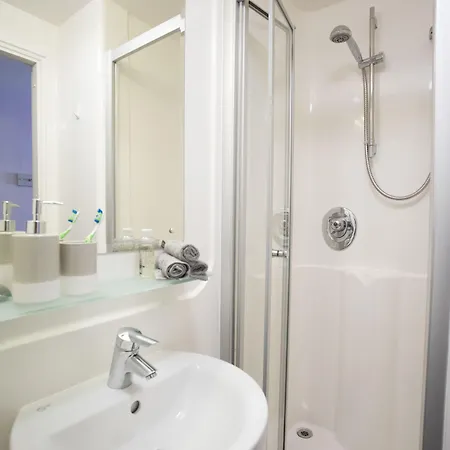 Beaverbank Place - Campus Apartman