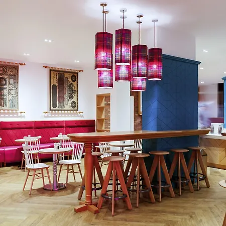 Ibis Styles St Andrew Square ホテル