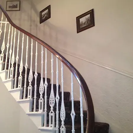 Adelphi Guest house Edinburgh