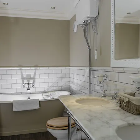 The Raeburn Hotel Edinburgh