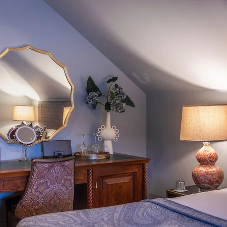 Hotel The Raeburn 4*