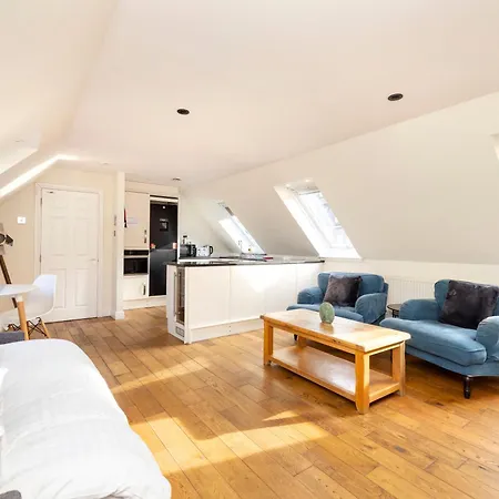 Joivy Lovely Flats Near The Centre Apartment