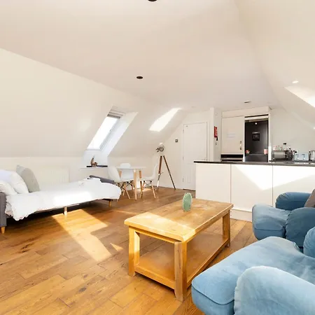 Joivy Lovely Flats Near The Centre Edinburgh