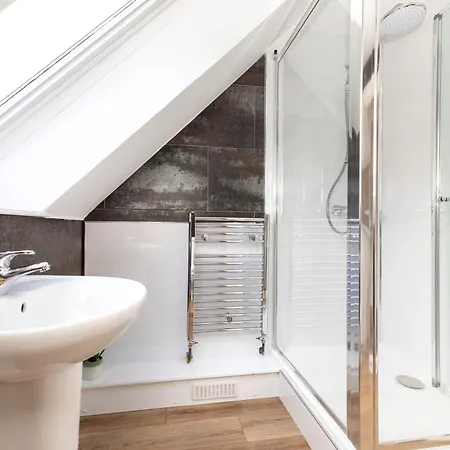 Joivy Lovely Flats Near The Centre