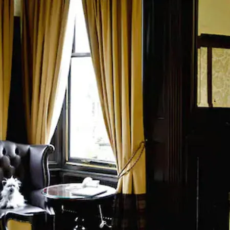 Hotel The Parliament House 3*