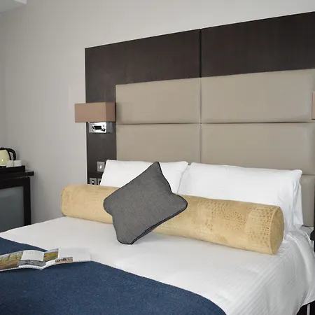 Mercure Haymarket Hotel 4*