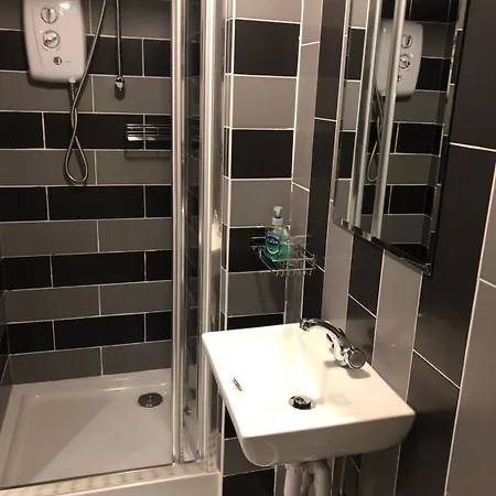 Allison House 16 בית הארחה 4*