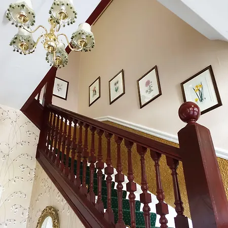 Gladstone House Affittacamere 4*