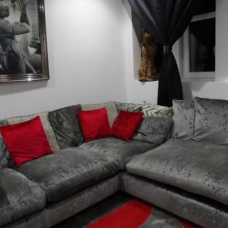 2bed Sleeps 4-near Meadows Park Parking Wifi Appartamento Edimburgo