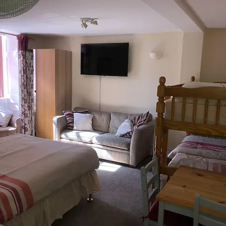 Pillars House Edinburgh