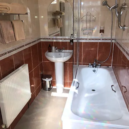 Pillars House Hotel Edinburgh