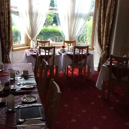 ゲストハウス Mayfield