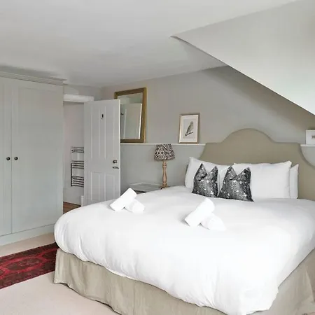Guestready - Elegant Retreat Apartment Edinburgh