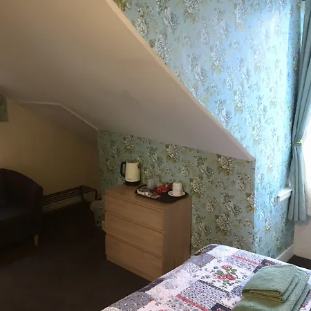 Oda ve Kahvaltı 16 Pilrig 3*