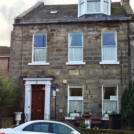 Bed & Breakfast 16 Pilrig 3*