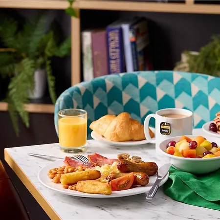 Travelodge Haymarket Ξενοδοχείο 3*