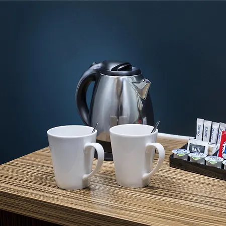 Travelodge Dreghorn Hotel 3*