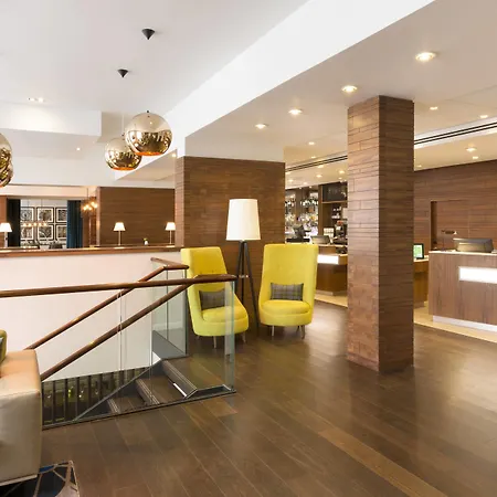 Courtyard By Marriott Hotel Edimburgo