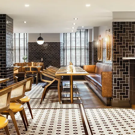 Courtyard By Marriott Edimburgo