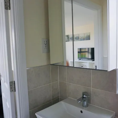 En-suite Double Bedroom With Pentland Hill View Privat bolig