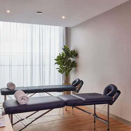 Courtyard By Marriott West Hotel Edimburgo