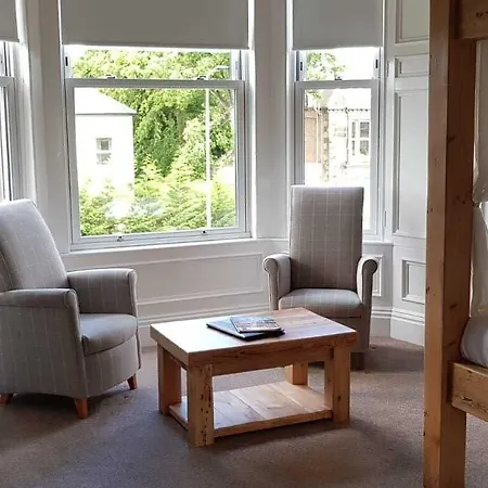 18 Craigmillar Park Pensionat 4*