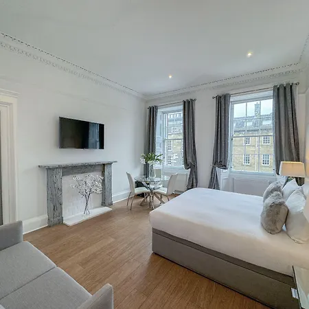 Hanover 71 Gasthof Edinburgh