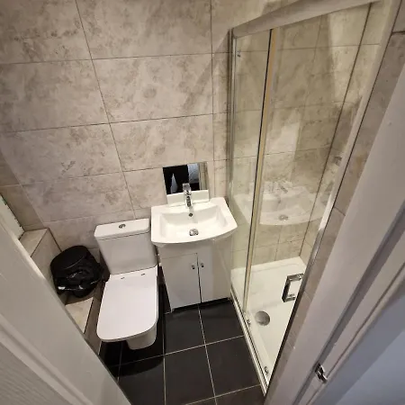 West Luxury 5 Bedroom Apartamento Edimburgo