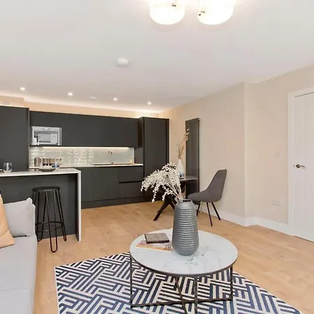 アパート Stylish 2 Bed Centre With Parking エディンバラ