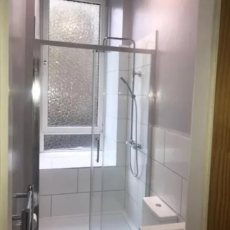 Elm Row Spacious And Edinburgh