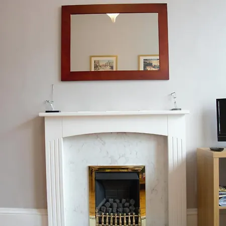 Elm Row Spacious And