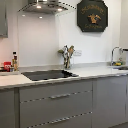 アパート Bright Spacious 2 Bedroom In Stockbridge