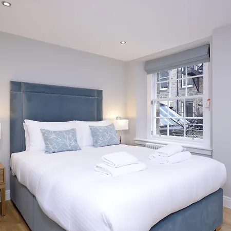 Destiny Scotland New Town Apartman *