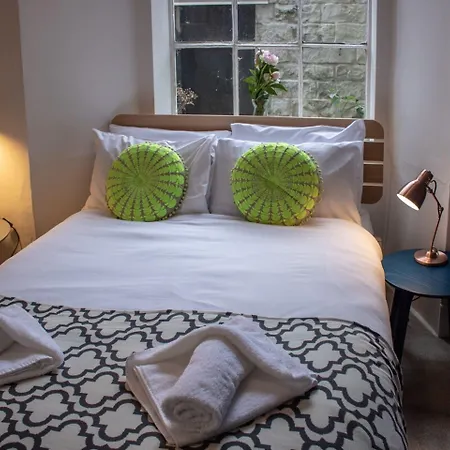 Διαμέρισμα Beautifully Modernised New Town *