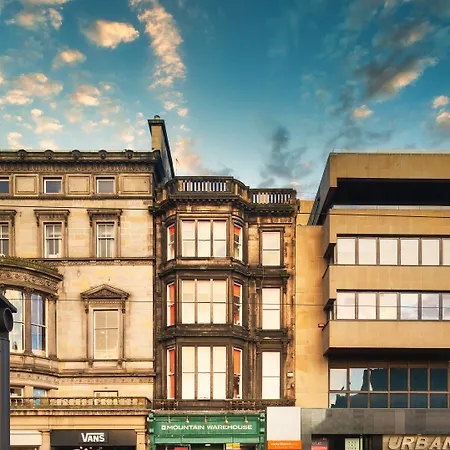 Easyhotel Hotel
