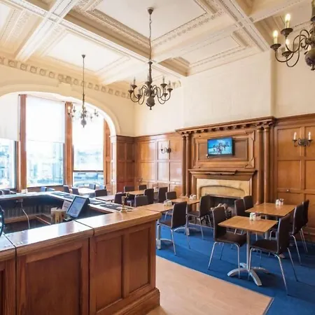 Ξενοδοχείο Travelodge Haymarket 3*