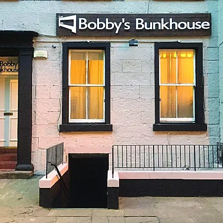 Bobby's Bunkhouse Hostal
