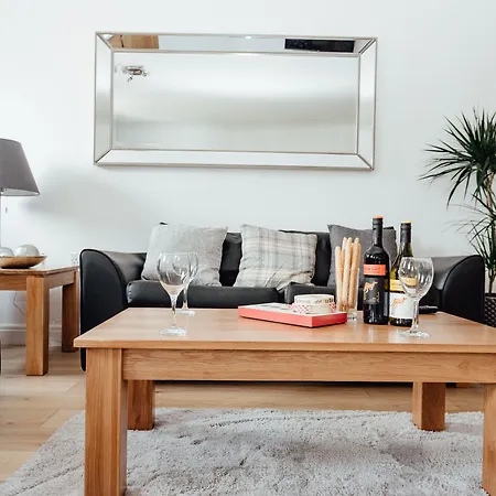 호텔 아파트먼트 캐논 코트 4*