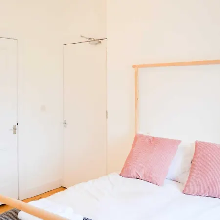 Modern 1 Bedroom Flat In The Heart Of * Édimbourg