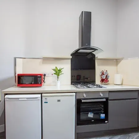 Stunning 2-bed In *