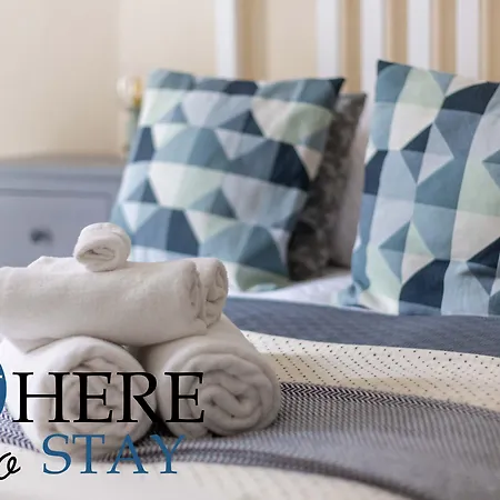 Brunswick Road Lovely 2 Bed Szálloda 3*