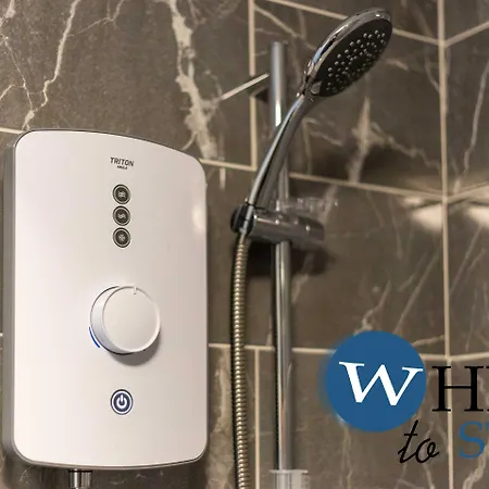 Brunswick Road Lovely 2 Bed Szálloda 3*