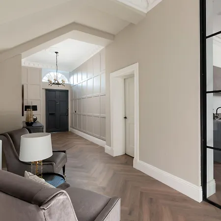 Luxury Georgian Retreat - Hot Tub - Patio فندق إدنبرة